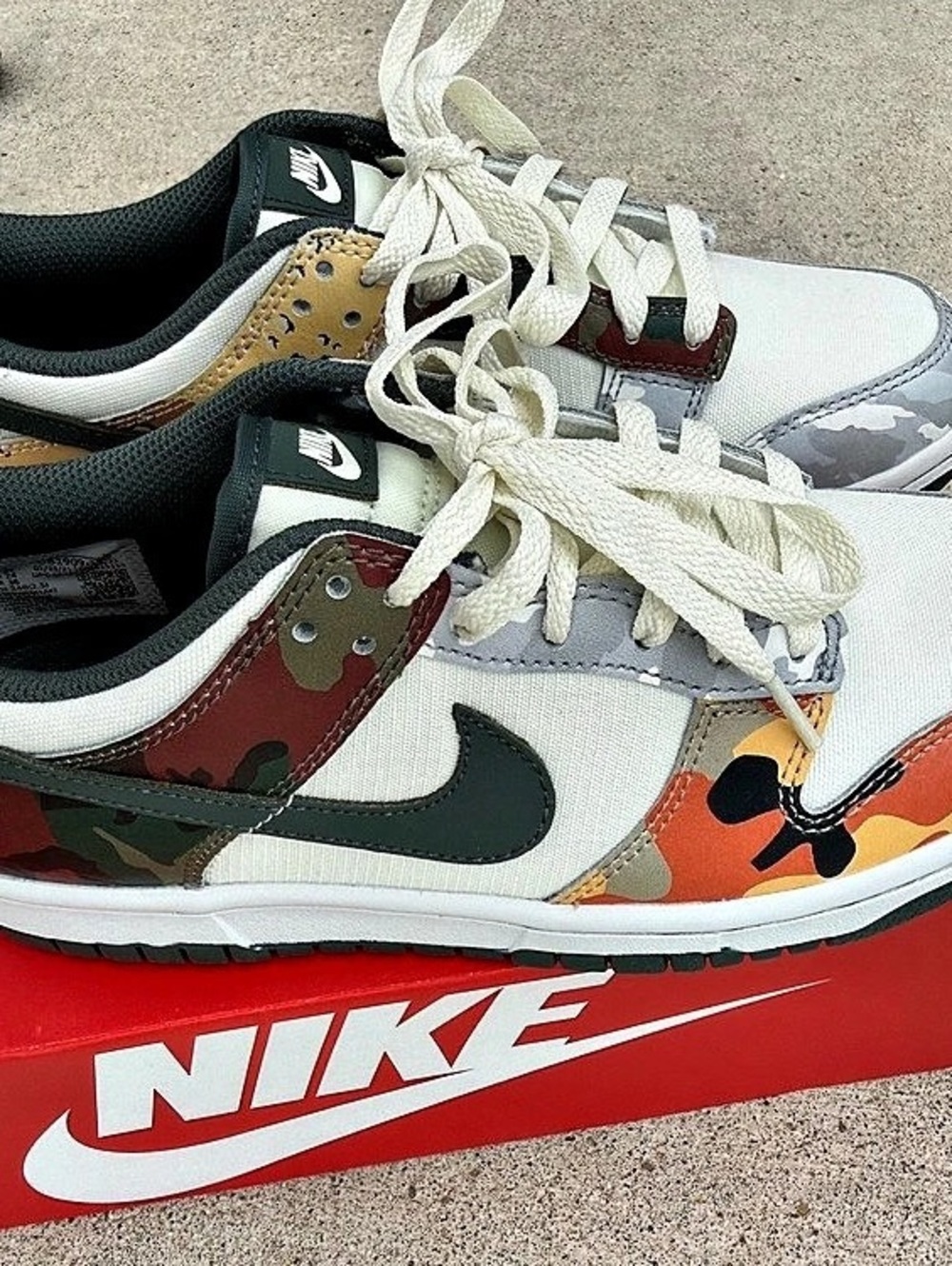 Nike Dunk Low SE Sail Multi-Camo Sneakers White & Multicolor